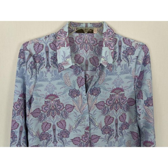 Crosby Blouse Women size M purple blue floral long sleeve button front - Picture 3 of 9